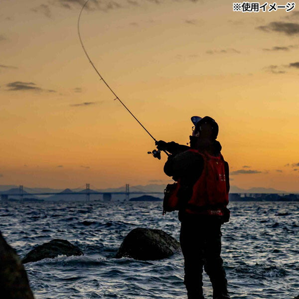 日本正規品 レッドレンザー LEDヘッドライト HF8R Core 1600lm 照射距離210m 充電式 IP68完全防水 自動調光 スマホ連携 デジタルアドバンスフォーカス アルミ合金 (502801) (4058205031943) Ledlenser