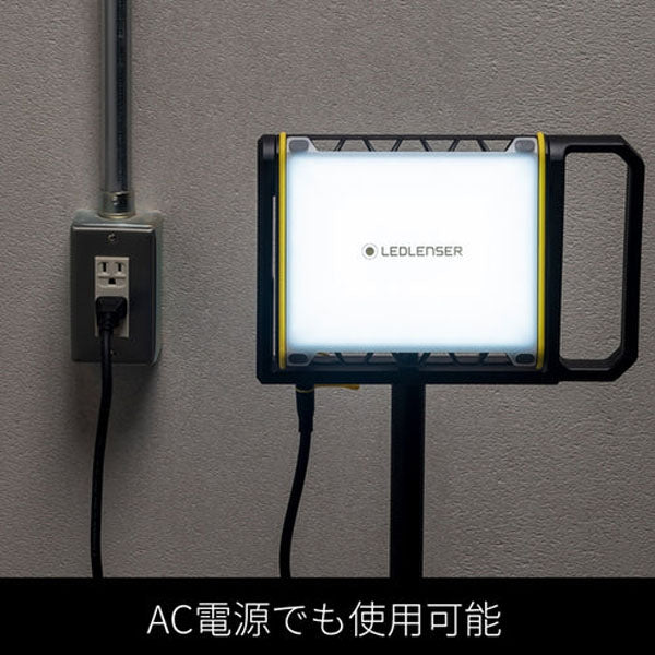 日本正規品 レッドレンザー LED作業灯 AF8R Work 4000lm CRI80 充電式・AC電源対応 ハイブリッドパワー 照射距離95m IP67防水 IK07耐衝撃 48個LED エリアライト (502911) (4058205033084) Ledlenser