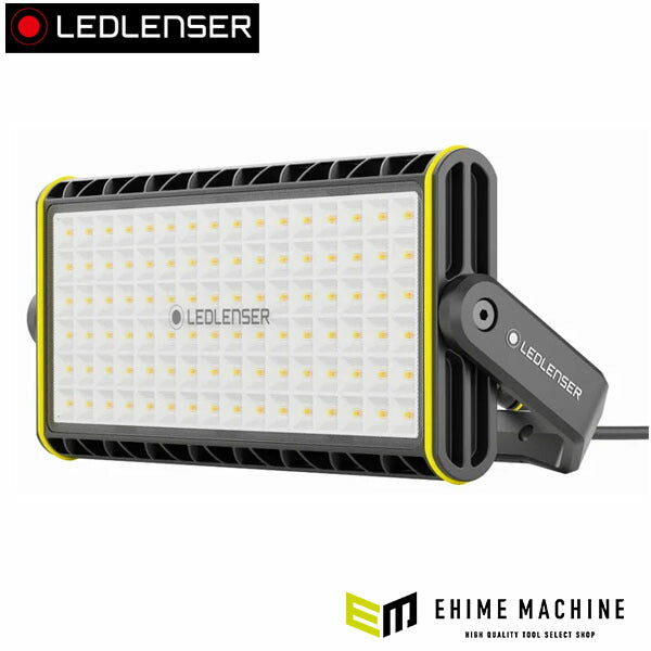 日本正規品 レッドレンザー LED作業灯 AF12C Work 8000lm CRI80 AC電源専用 照射距離135m IP67防水 IK07耐衝撃 96個LED 三脚対応 ハードケース付 投光器 エリアライト (502914) (4058205033176) Ledlenser