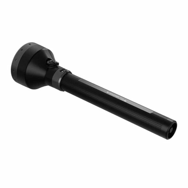 日本正規品 レッドレンザー サーチライト P21R 第四世代 12000lm 照射距離1100m 充電式 IP68完全防水 ワンタッチフォーカス モードセレクトリング 捜索救助 警備用 (503105) (4058205037198) Ledlenser