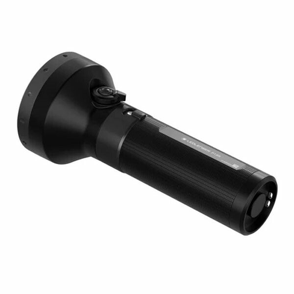 日本正規品 レッドレンザー ハンドライト P18R 第四世代 6500lm 照射距離600m 充電式 IP68完全防水 651g ワンタッチフォーカス 専用ハードケース付 サーチライト (503112) (4058205037402) Ledlenser