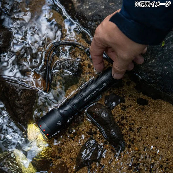 日本正規品 レッドレンザー ハンドライト P6R 第四世代 1200lm 照射距離320m 充電式 IP68完全防水 165g 18650型電池 USB-C対応 フレックスシーリング (503146) (4058205038195) Ledlenser