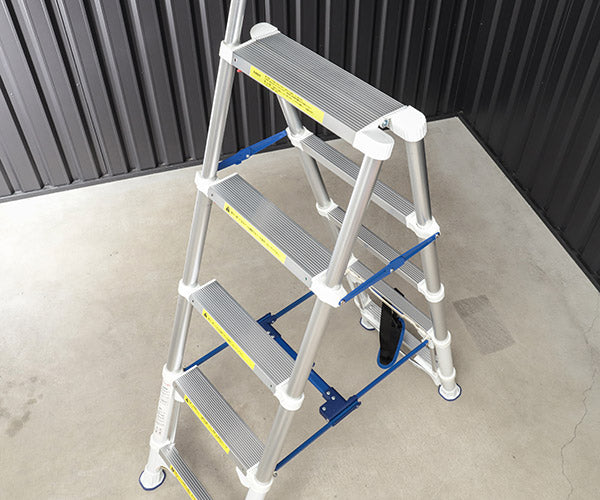 [26AW新商品] シグネット 伸縮式5段アルミ脚立 手すり付き 耐荷重150kg 天板高さ1350mm 収納時高さ645mm ワンステップ収納 ロックランプ付 軽量9kg (99852)(4545301117799) SIGNET