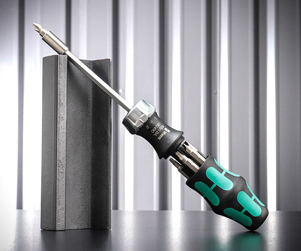 【ワケあり特価品】 (状態A) 日本正規品 ヴェラ ドライバーセット(ラチェット式ビット収納ハンドル) (073661)(4013288156068) ベラ Wera