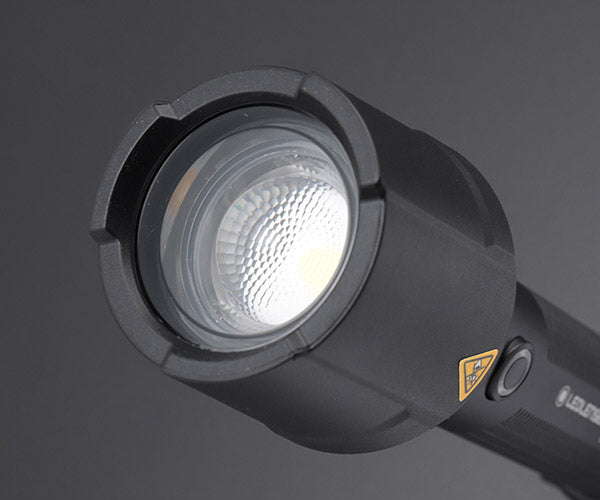 LEDLENSER P6R Work LEDライト 850lm 高演色LED搭載 502186 レッドレンザー
