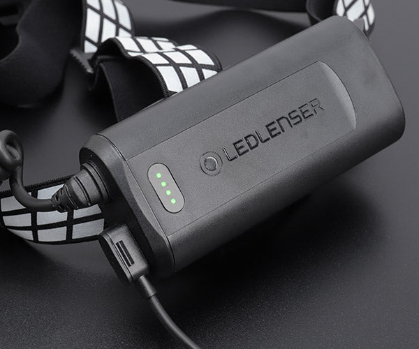 LEDLENSER ハイエンド充電式LEDヘッドライト H19R Signature