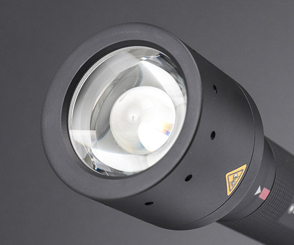 LEDLENSER P6R Core QC LEDライト 270lm 502517 レッドレンザー