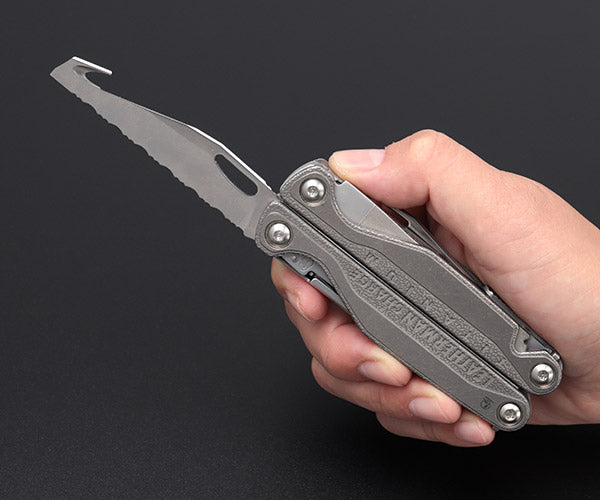 レザーマン　チャージ　LEATHERMAN CHARGE +TTi 正規品