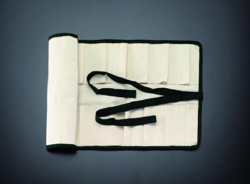 エスコ 600x300mm ツールロール(20ポケット) EA925M-13 ESCO